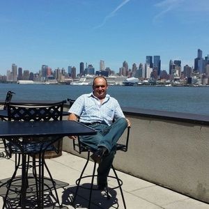 Meet your Posher, Antonio